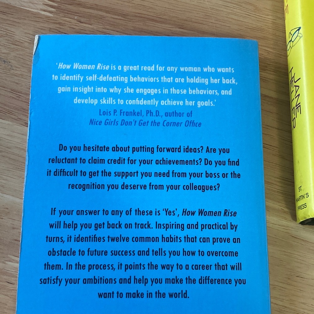 Book Bundle-Brene Brown, Colleen Hoover, Jane Heller, Sally Helgessen - Picture 6 of 11